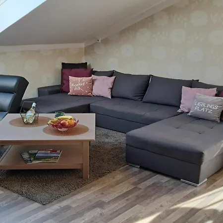 Steinbeisser Apartment *