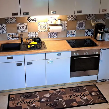 Steinbeisser Apartment *